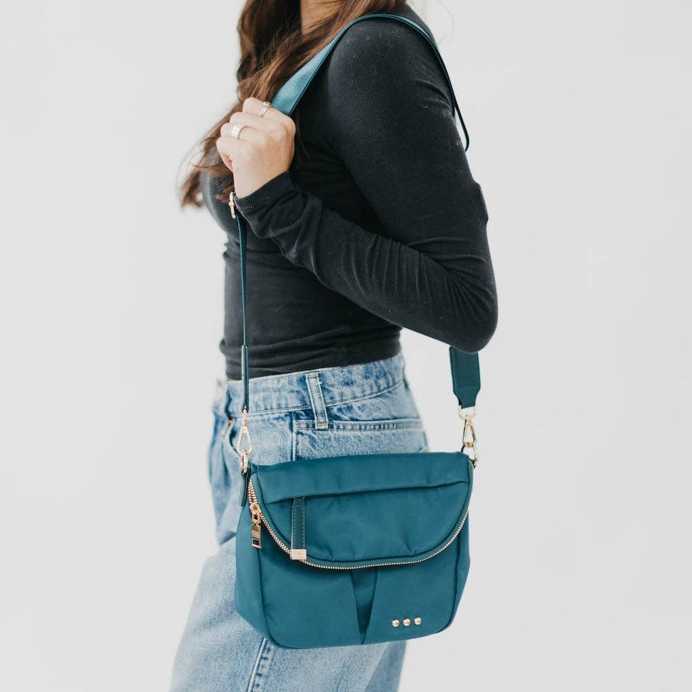 Tilly Crossbody Bag Wholesale: Cream