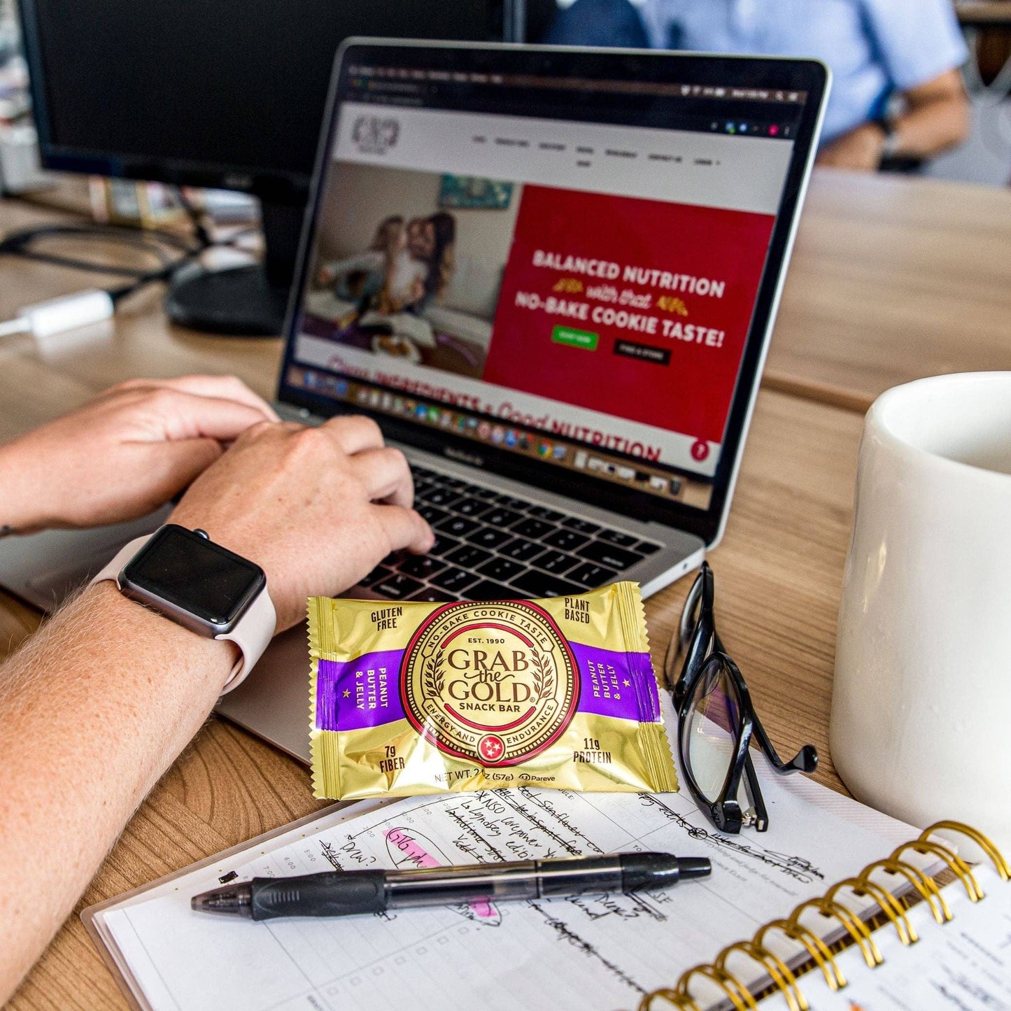 Individual Snack Bar - Peanut Butter & Jelly Grab The Gold