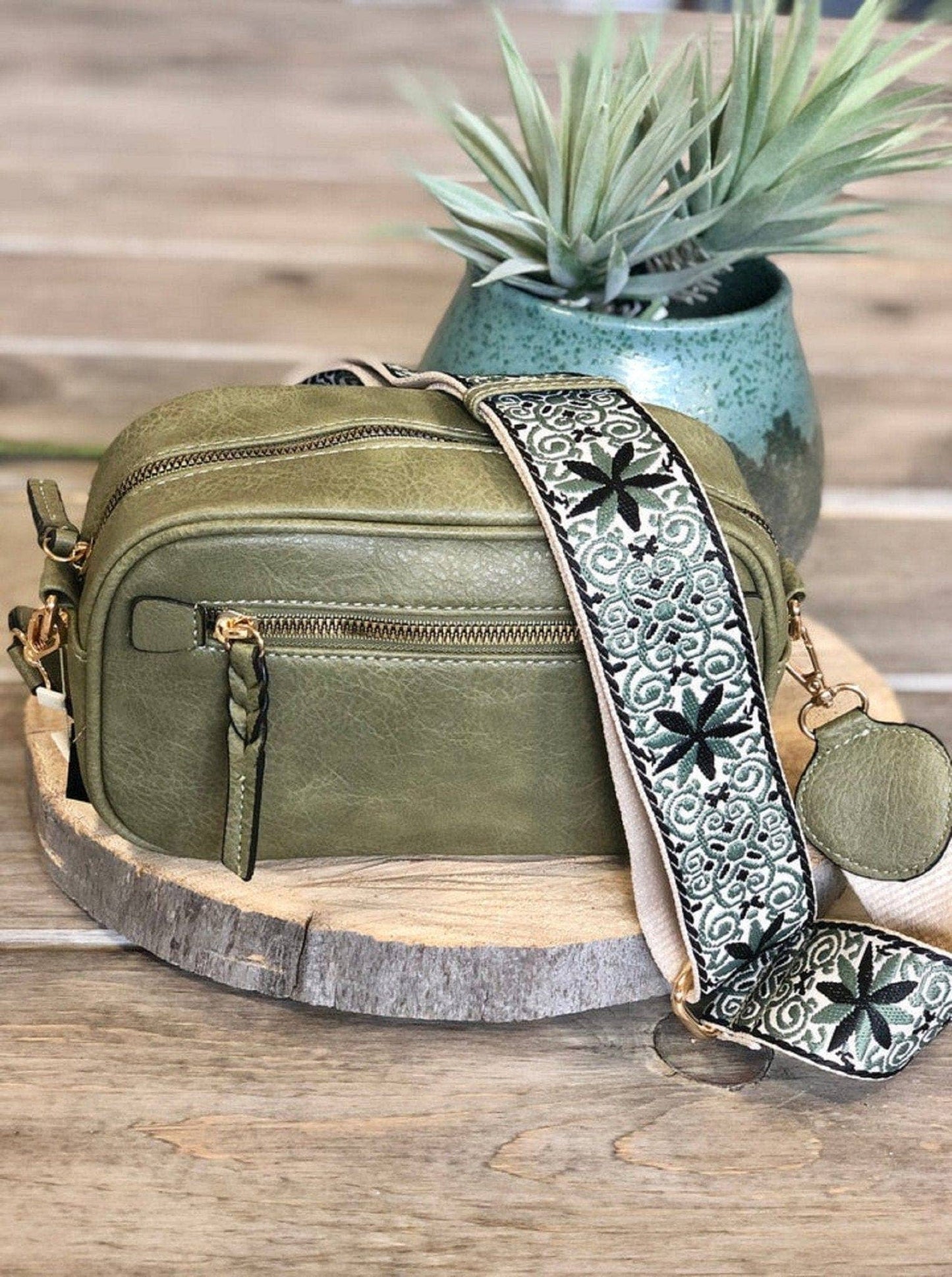 Boho Guitar Strap Women's Crossbody Bag: Denim