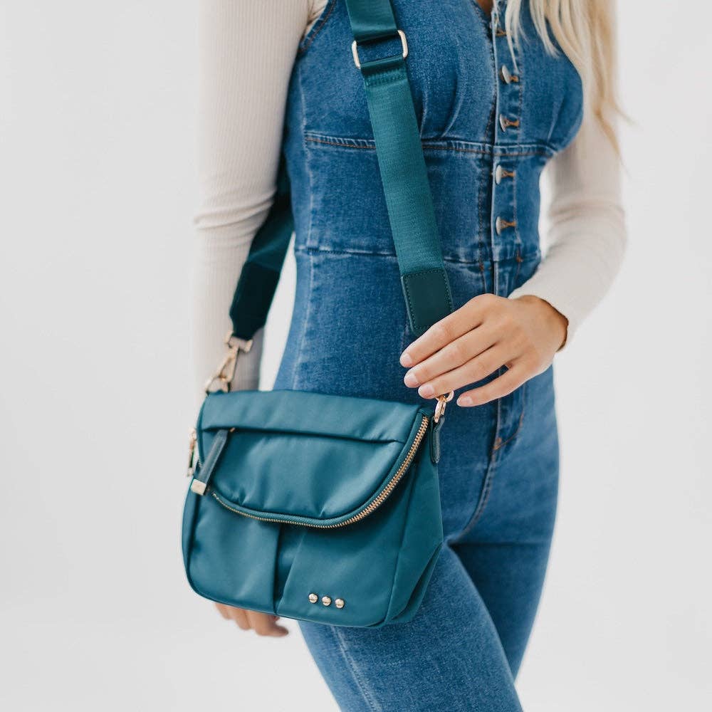 Tilly Crossbody Bag Wholesale: Cream